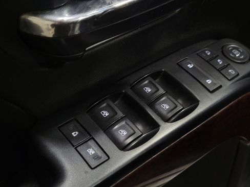 Used 2015 GMC Sierra 1500 SLT w/ SLT Crew Cab Value Package image 27