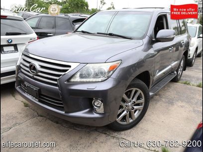 Used 2013 Lexus LX 570 4WD w/ Luxury Pkg