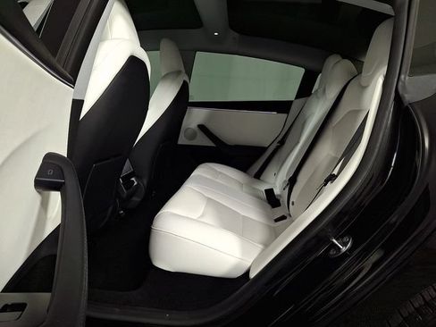 Used 2025 Tesla Model 3 RWD image 13