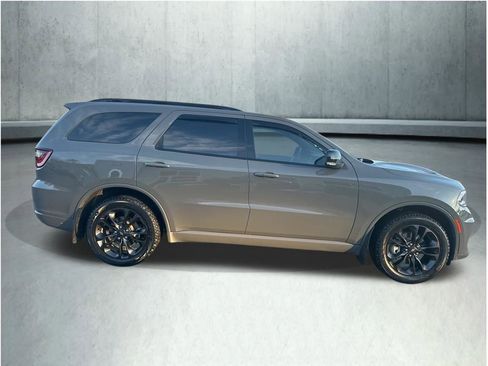 Used 2023 Dodge Durango GT image 7