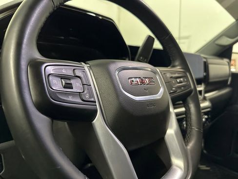 Used 2024 GMC Sierra 1500 SLE image 34