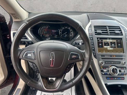 Used 2017 Lincoln MKZ Reserve w/ Climate Package FWD image 27