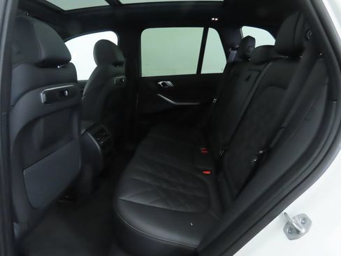 Used 2026 BMW X5 xDrive40i w/ Premium Package AWD/4WD image 23