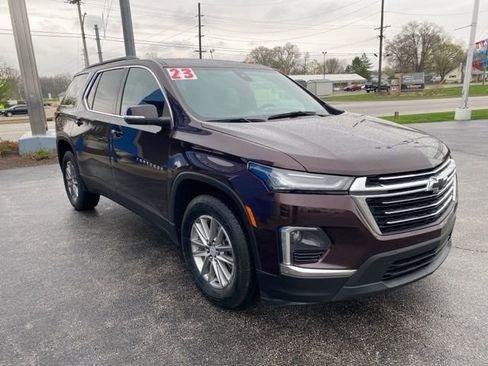 Used 2023 Chevrolet Traverse LT AWD/4WD image 7