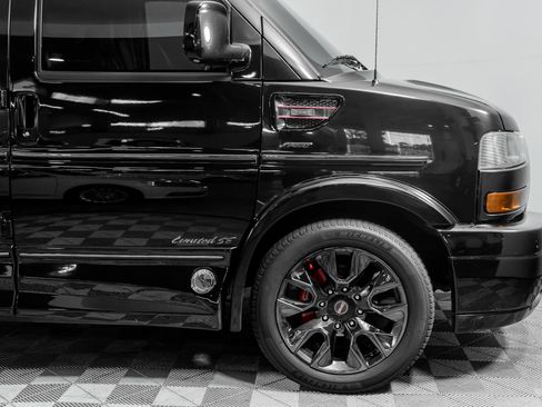 Used 2023 GMC Savana 2500 image 6