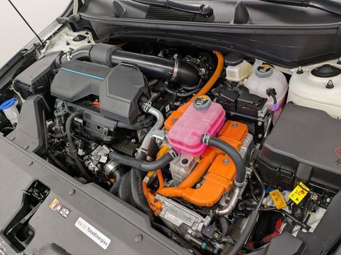 Certified 2024 Kia Sportage LX image 30