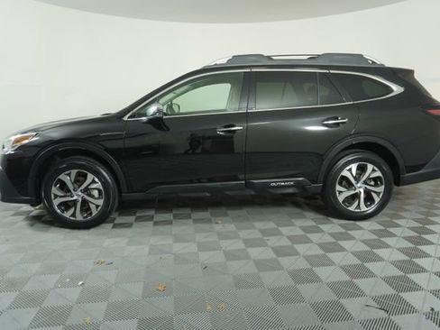 Used 2020 Subaru Outback Touring XT AWD/4WD image 4