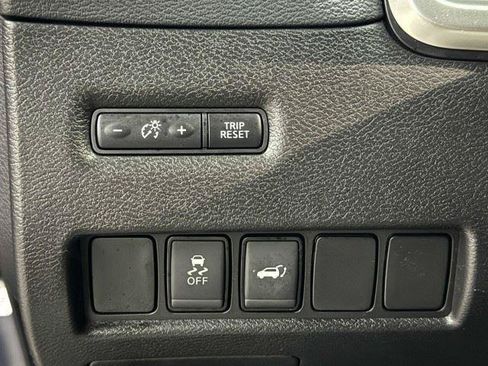 Used 2017 Nissan Murano SL w/ SL Technology Package FWD image 37