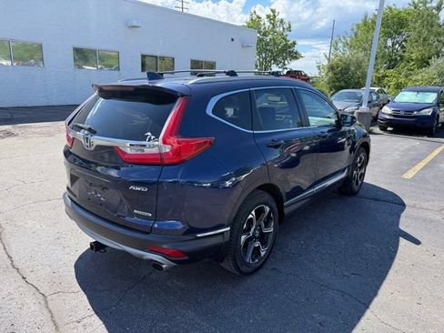 Used 2017 Honda CR-V Touring image 3