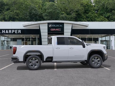 New 2026 GMC Sierra 2500 SLE w/ SLE Value Package; image 5