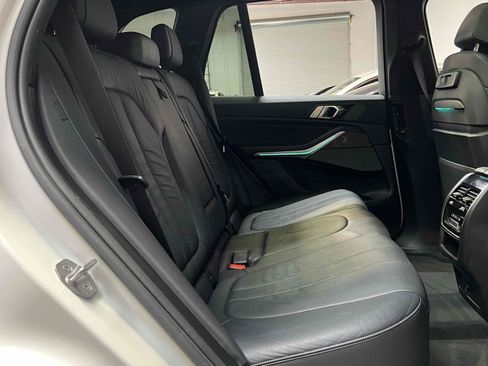 Used 2019 BMW X5 xDrive50i w/ M Sport Package AWD/4WD image 73