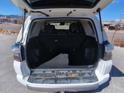 Used 2022 Toyota 4Runner TRD Off-Road Premium image 28