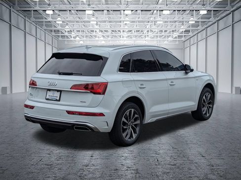 Used 2023 Audi Q5 2.0T Premium w/ Convenience Package AWD/4WD image 5