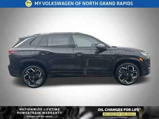 New 2026 Volkswagen Tiguan SEL R-Line video 2