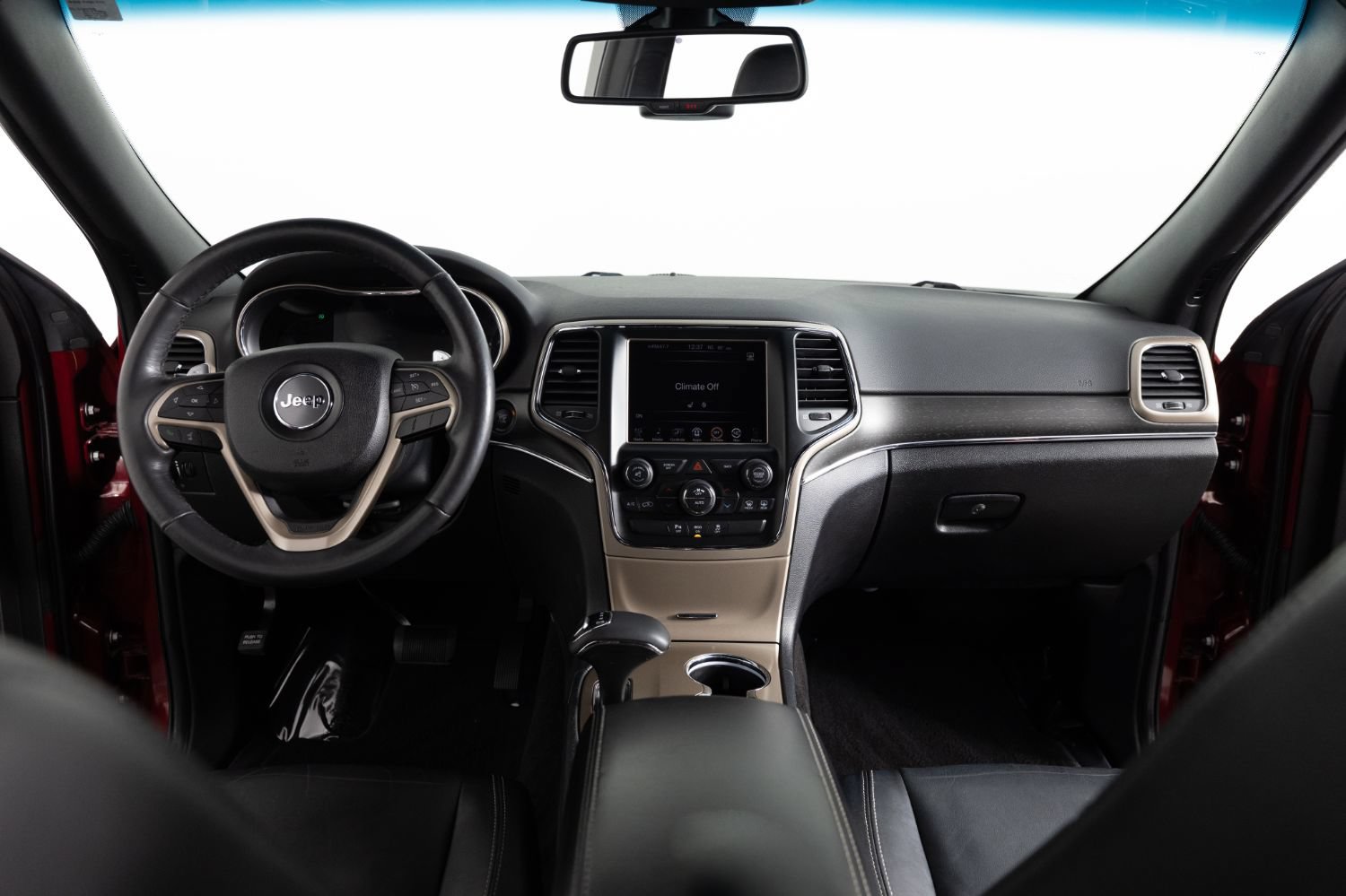 Used 2015 Jeep Grand Cherokee Limited AWD/4WD image 34
