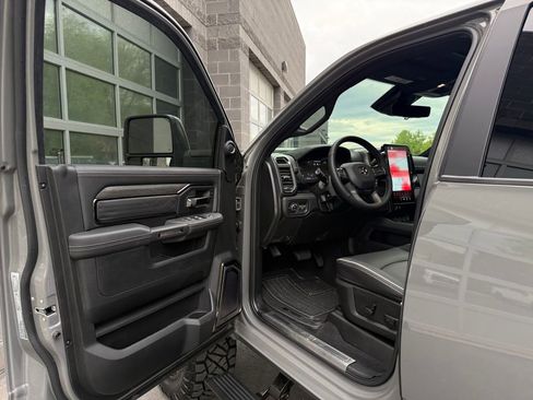 Used 2026 RAM 3500 Limited AWD/4WD image 34