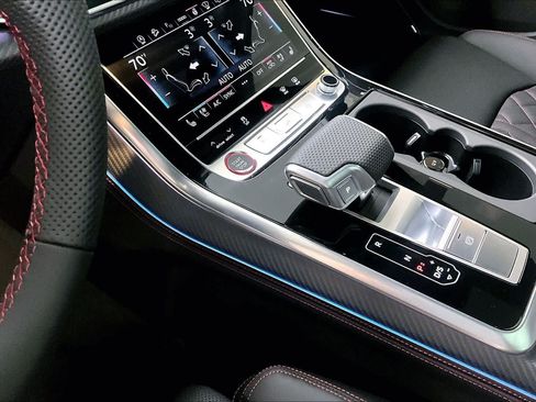 New 2026 Audi SQ7 Prestige AWD/4WD image 7