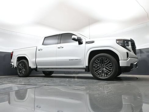 Used 2022 GMC Sierra 1500 Denali Ultimate AWD/4WD image 50