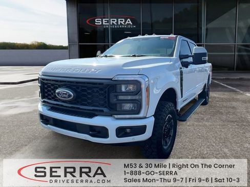 Used 2023 Ford F250 Lariat w/ Lariat Ultimate Package image 1