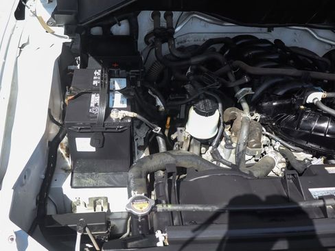 Used 2019 Nissan NV 2500 SV RWD image 14