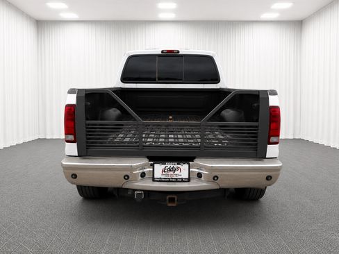 Used 2005 Ford F350 King Ranch RWD image 17