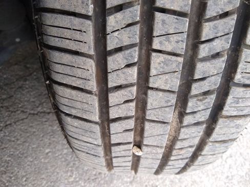 Used 2015 Toyota Camry LE image 32