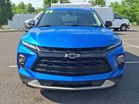 Certified 2024 Chevrolet Blazer LT w/ Convenience Package AWD/4WD image 2