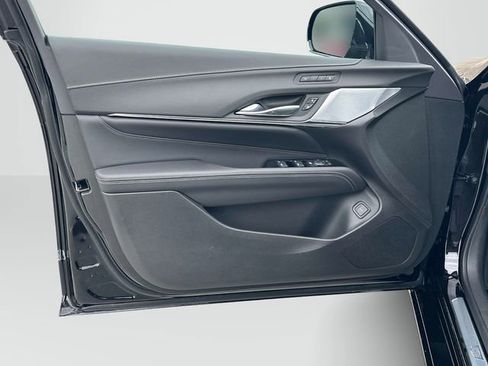 Used 2025 Cadillac CT4 Premium Luxury image 13