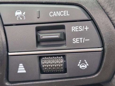 Used 2023 Honda Accord EX image 12