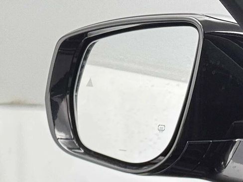 New 2025 Jeep Grand Cherokee L Laredo image 38