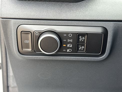 New 2025 Ford Mustang Coupe image 17