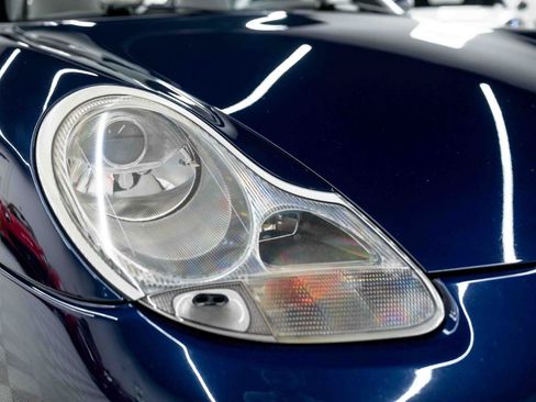 Used 2001 Porsche Boxster RWD image 21