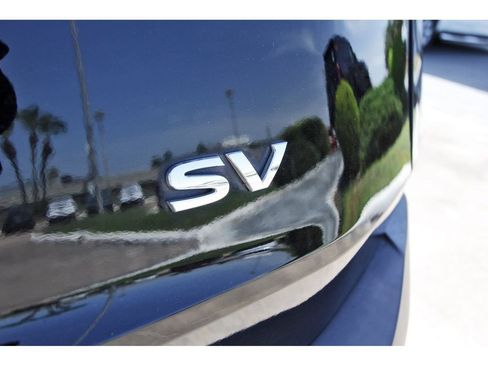 Certified 2022 Nissan Rogue SV FWD image 6