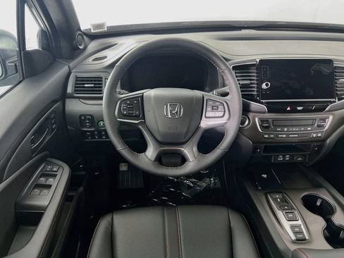 Certified 2025 Honda Ridgeline TrailSport+ image 24