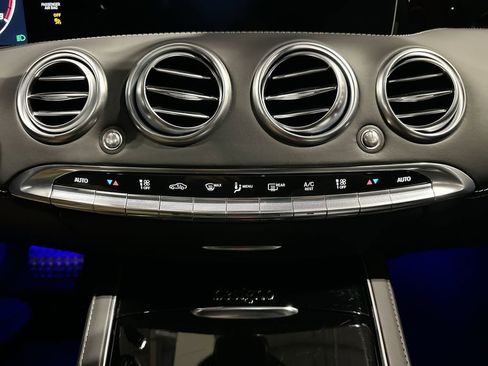 Used 2019 Mercedes-Benz S 560 4MATIC Coupe image 12