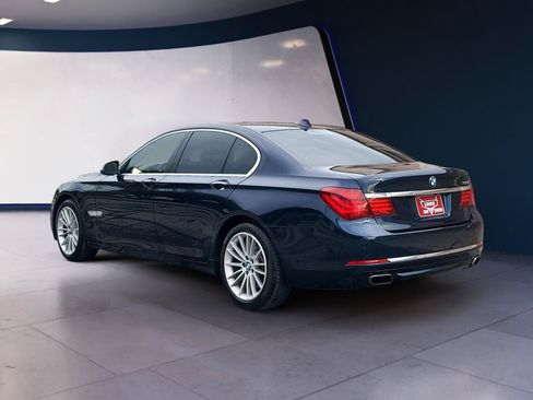 Used 2015 BMW 750i RWD image 3