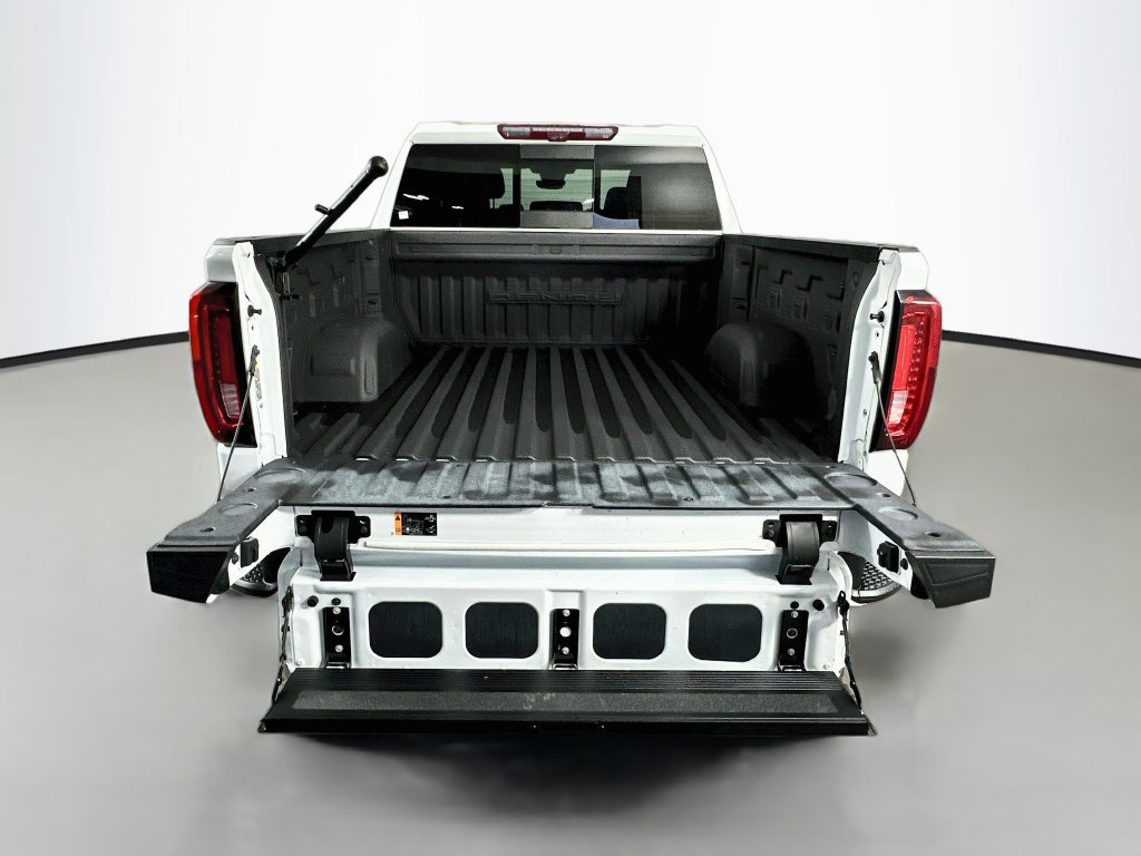 Used 2023 GMC Sierra 1500 Denali w/ Denali Reserve Package AWD/4WD image 30