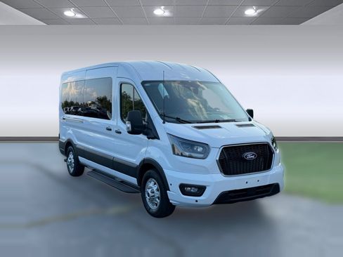 Used 2026 Ford Transit 350 XLT AWD/4WD image 5