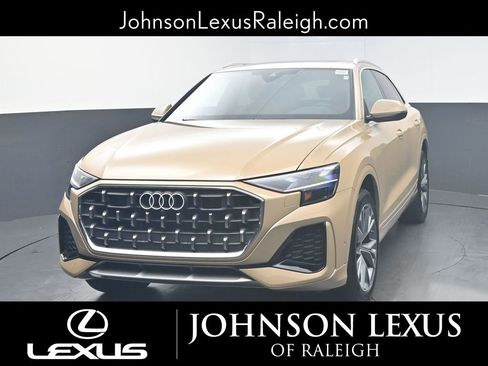 Used 2025 Audi Q8 Premium Plus image 5