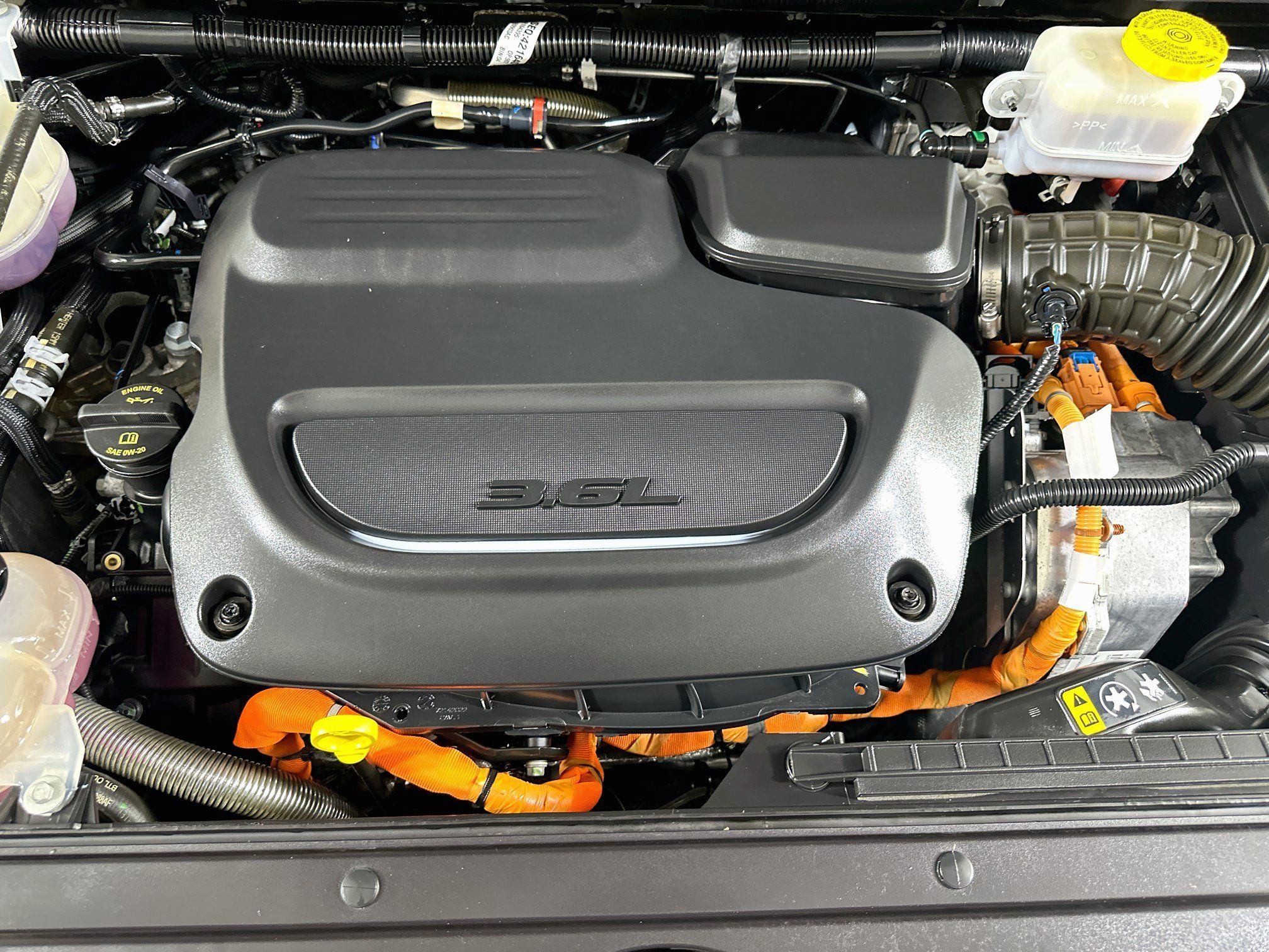 Used 2024 Chrysler Pacifica Limited FWD image 31
