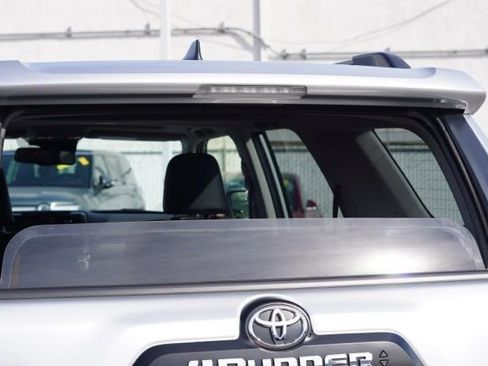 Certified 2024 Toyota 4Runner TRD Off-Road Premium w/ Moonroof Package image 11