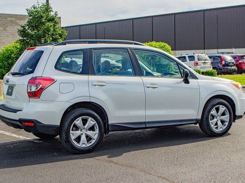 Used 2015 Subaru Forester 2.5i w/ Alloy Wheel Package AWD/4WD image 7