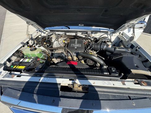 Used 1997 Ford F350 XLT image 17