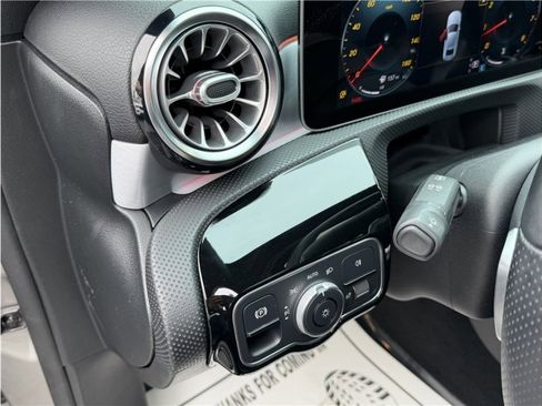 Used 2020 Mercedes-Benz A 220 image 34