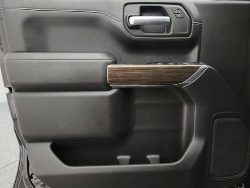 Used 2019 Chevrolet Silverado 1500 LT w/ All-Star Edition AWD/4WD image 21