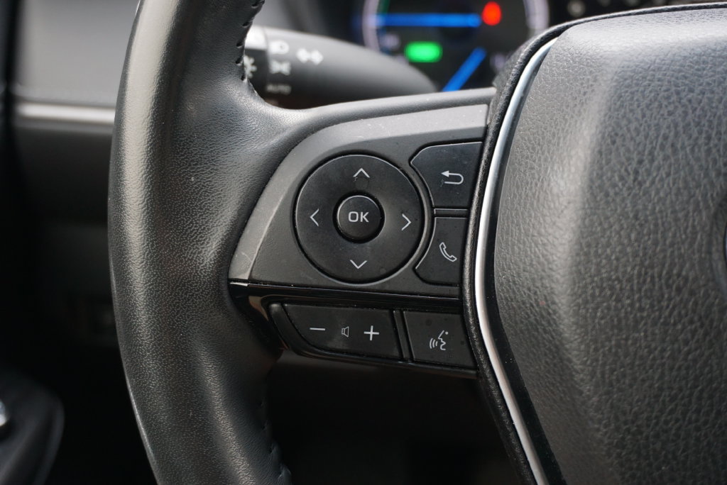 Used 2022 Toyota Venza XLE AWD/4WD image 25