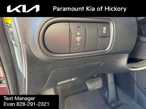 Used 2017 Kia Forte LX FWD image 15