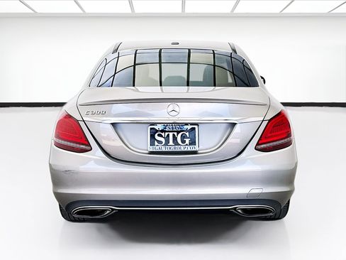 Used 2019 Mercedes-Benz C 300 Sedan image 5