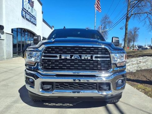 Used 2024 RAM 2500 Big Horn w/ Bed Utility Group image 3