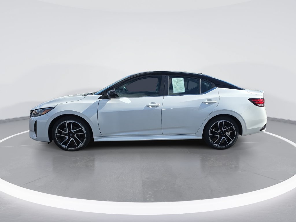 Used 2024 Nissan Sentra SR FWD image 7